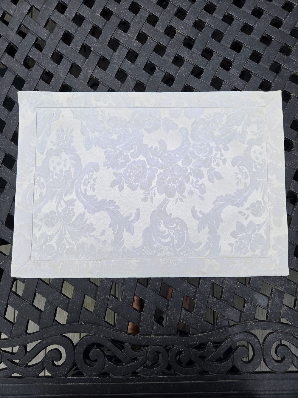 Waterford Elegant White Damask Placemats